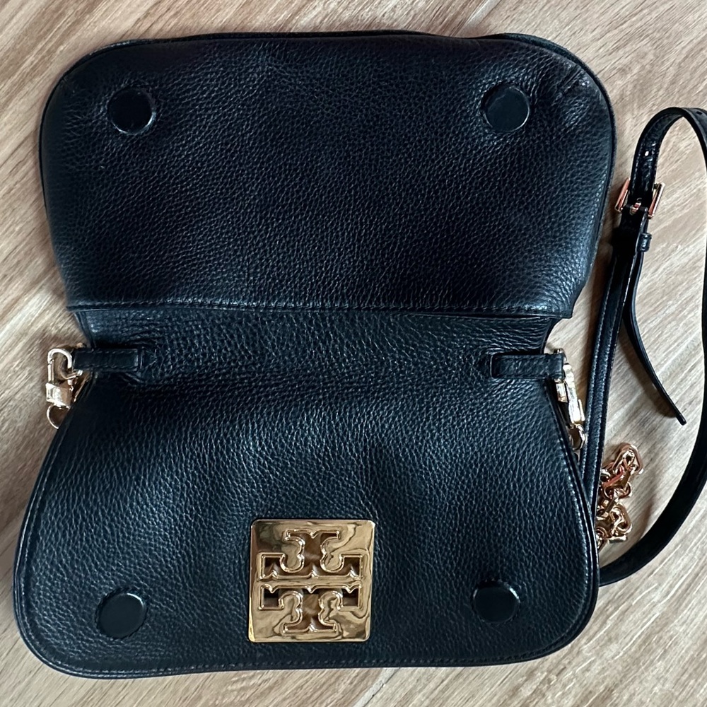 Tory Burch Britten Convertible Clutch, Black/Gold - Picture 6 of 6
